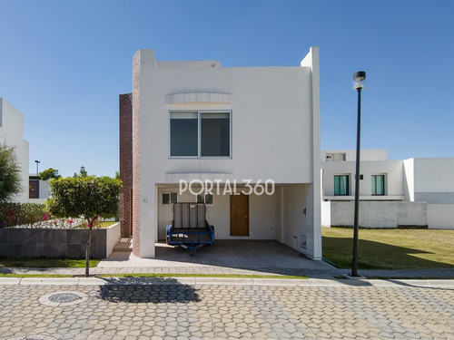Imagen 1 de 30 de Casa En Renta En Lomas De Angelópolis Iii