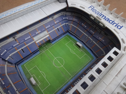 Deporte Antiguo Estadio Real Madrid Futbol Bernabeu Maqueta (Usado)