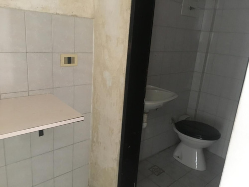 Imagen 7 de 9 de Local De 39m² En Doble Altura Con Toilette
