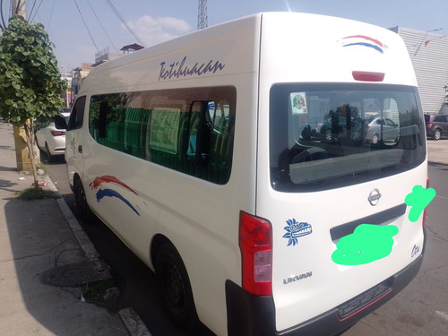 Nissan Urvan 2.5 Panel Ventanas Amplia Mt