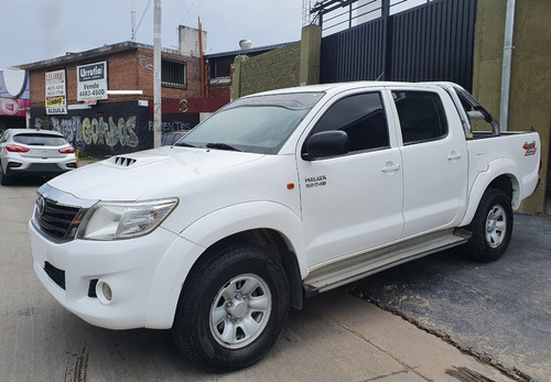 Impecable Toyota Hilux 4x4 Sr 3.0 Año 2012 Con Solo 156000km