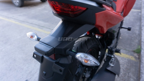 Imagen 8 de 16 de Hunk 190 Fi 0km 2022 + Baul Portacasco No Bajaj Ns 200 Usado