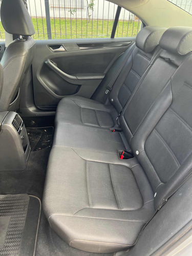 Volkswagen Vento 2.5 Luxury 170cv Tiptronic