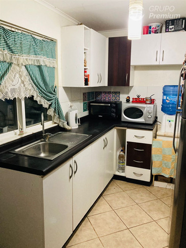Casa En Venta En Valles Del Country Talca