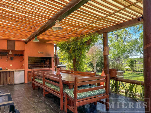 Venta - Apta Credito - Casa En El Barrio San Francisco De Villanueva.