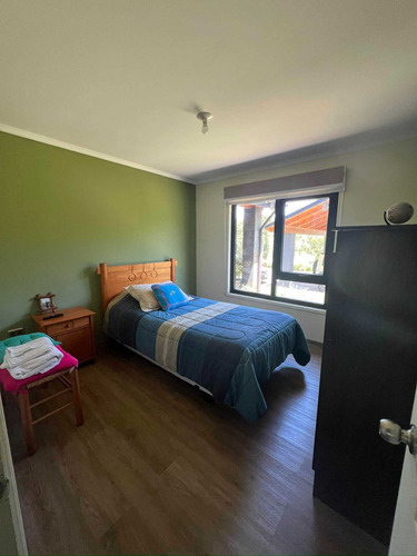 Gran Casa En Sector Las Mariposas, Temuco. (103011)