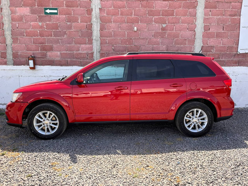 Dodge Journey 2.4 Sxt 7 Pasajeros Plus Mt