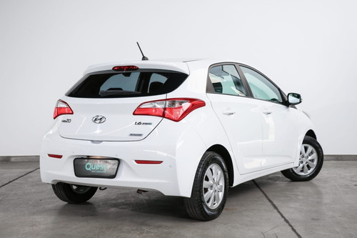 Imagem 15 de 15 de Hyundai Hb20 C.style/c.plus 1.6 Flex 16v Aut. 2014/2014