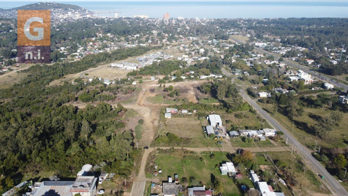 Imagen 7 de 10 de Terreno En Piriápolis. Bosque De La Cascada - Ref. 5417