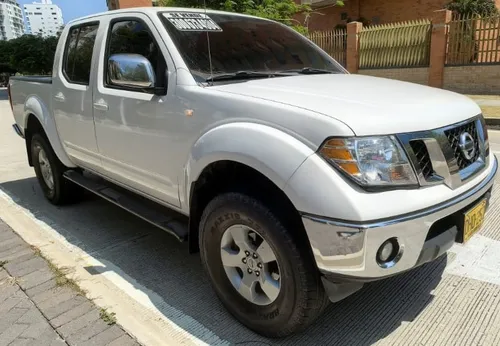 Nissan Navara 2.5 High Lujo