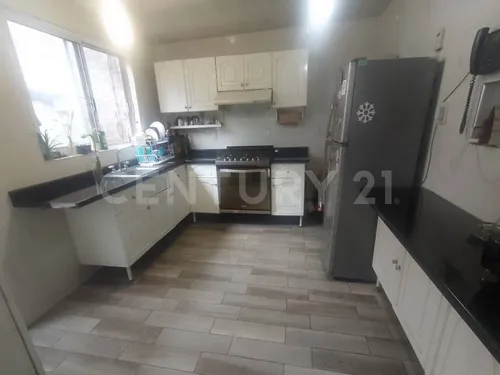 Casa A La Venta, Agricola Pantitlan, Iztacalco, Cdmx