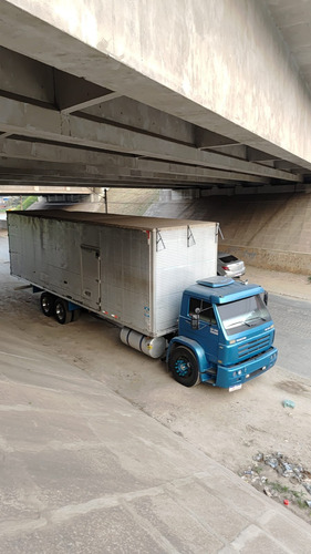 Titan 18-310 Ano 2005 Com 545.000 Km Caminhão Truck Baú