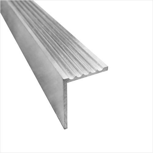 Perfil En L Para Escalon En Aluminio 30 X 20 Mm X 2.26 Mts