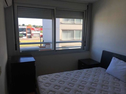 Dueño Vende Apto 2 Dormitorios 6 Meses De Uso Semi Equipado