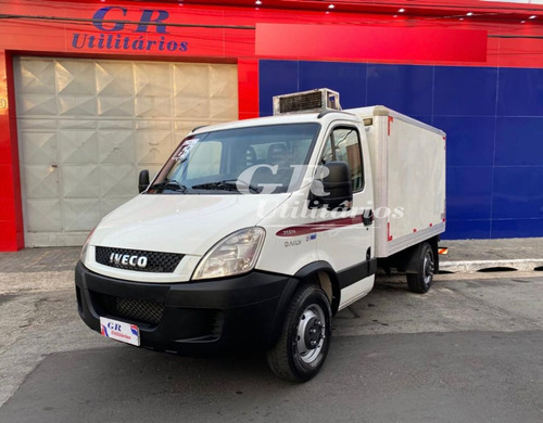 Iveco Daily 35s14 2019 Baú Refrigerado