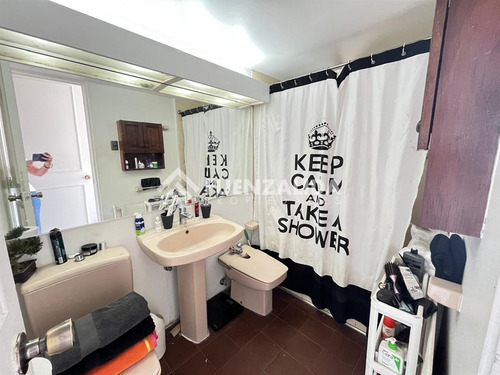 Departamento En Venta De 2 Dorm. En Providencia