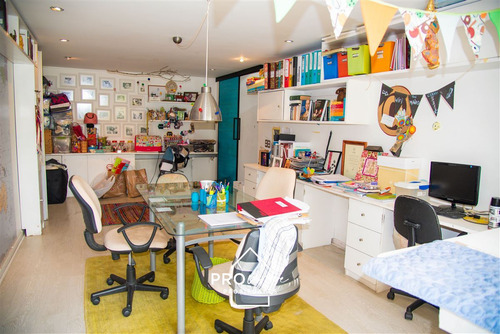 Casa En Venta De 4 Dorm. En Las Condes