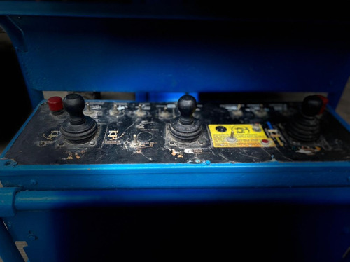 Plataforma Articulada Genie Z45 Año 2006 A Combustión