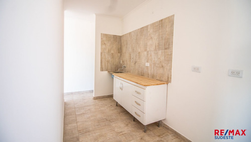 Imagen 4 de 8 de Venta Local Comercial A Estrenar. Zelarrayan 3500