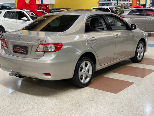 Toyota Corolla 2.0 16v Xei Flex Aut. 4p