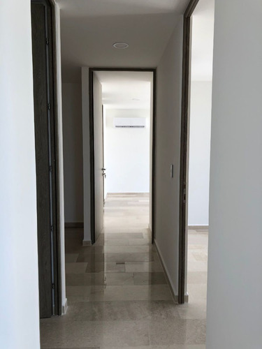 Condominio De 2 Recamaras En La Mejor Zona, Cancun
