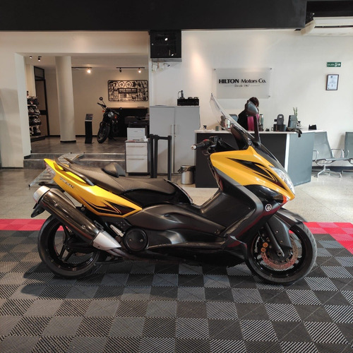 Imagen 5 de 10 de Yamaha Tmax Hilton Motors Co