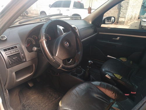 Imagen 7 de 11 de Fiat Palio Hlx Sincronico