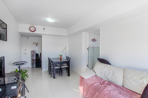 Imagen 4 de 30 de Torre Topacio · Venta · 2 Ambientes · Cochera · Piso Alto Muy Luminoso