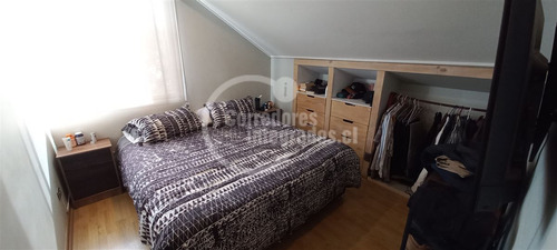 Cobres De Vitacura 136/240, 4 Dorm, 2 Baños, Servicios Dn