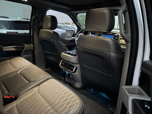 Ford Lobo 3.5 V6 Hev Platinum Plus 4X4 At