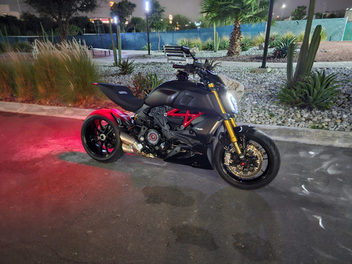 Ducati Diavel 1260 S - 2022 - Único Dueño - Versión S