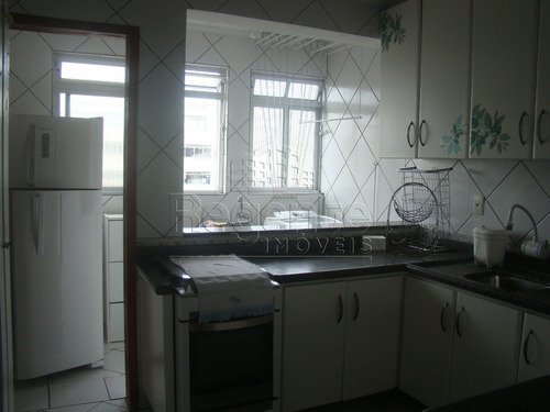 Imagem 9 de 15 de Apartamento Com 2 Quartos A Venda No Bairro Coqueiros Em Florianopolis. - V-81338