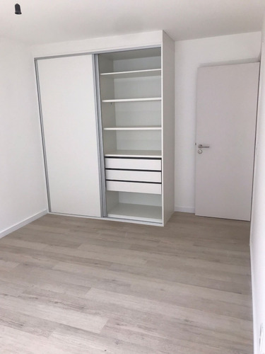 Imagen 5 de 12 de Venta De Hermoso Y Muy Amplio Apartemento De 2 Dormitorios A Estrenar