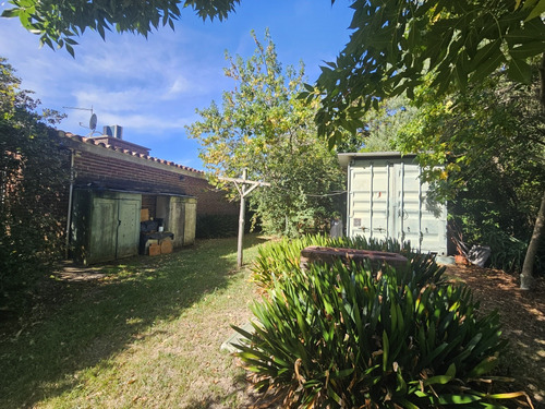 Venta Casa 2 Dormitorios Solís Con Cochera, Piscina Y Anexo