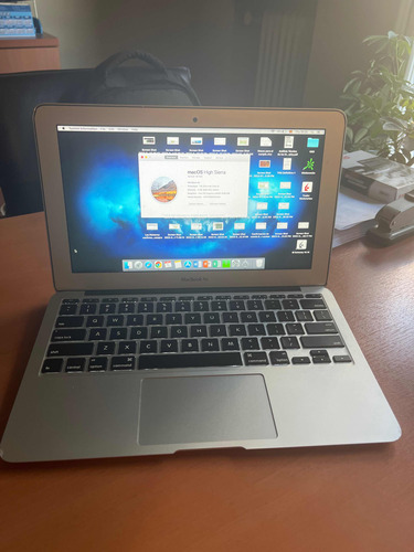 Macbook Air 1.6 Ghz Intel Core I5 4gb