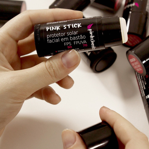 Protetor Solar Facial - Pink Stick 5km - Incolor - Fps90