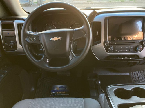 Imagen 10 de 14 de Chevrolet Silverado Crew Cab 4x4, 2016