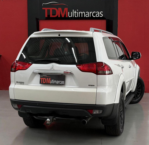 Mitsubishi Pajero Pajero HPE 3.2 4x4 T.I. Dies. 5p Aut.