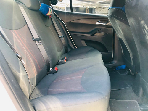 Imagen 11 de 13 de Chevrolet Aveo 2020 Lt