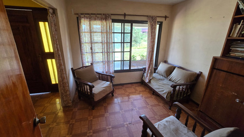 Venta Chacra 4 Dormitorios Colón Con Cochera