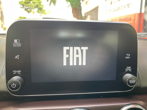 Fiat Cronos 1.8 Precision 16v Flex Aut. 4p
