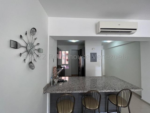 Imagen 2 de 18 de Apartamento En Venta Urb,los Pomelos Mls #22-27984 Sc