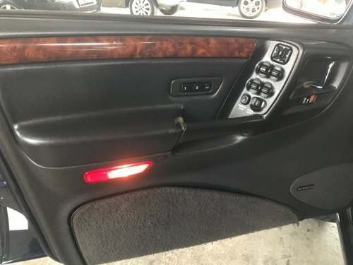 Imagem 14 de 15 de Jeep Grand Cherokee Limited 5,2 V8 Automático