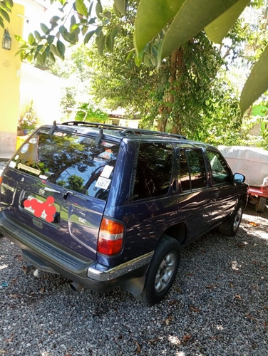 Imagen 3 de 9 de Nissan Pathfinder 1998 Le Ee Piel Aa 4x4 At