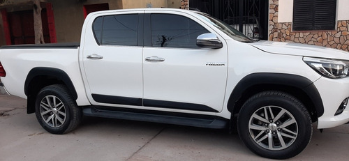 Toyota Hilux 2.8 Cd Srx 177cv 4x2 2018