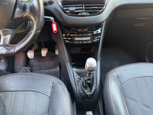 Peugeot 208 1.6 Gt Thp
