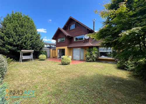 Casa En Venta De 4 Dorm. En Portal De La Frontera