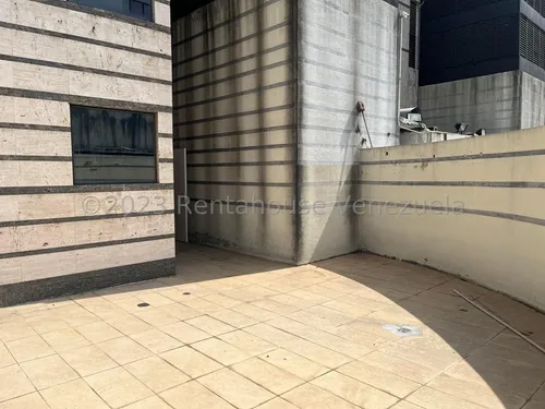 Local En Venta El Rosal Abm