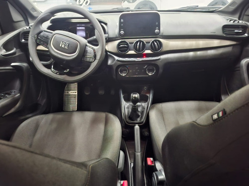 Fiat Cronos 1.3 FIREFLY FLEX DRIVE MANUAL