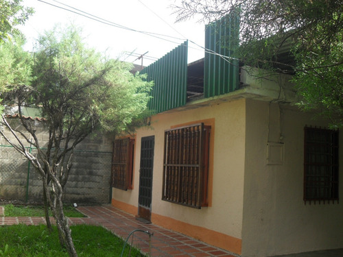 Imagen 2 de 5 de Casa En Venta
